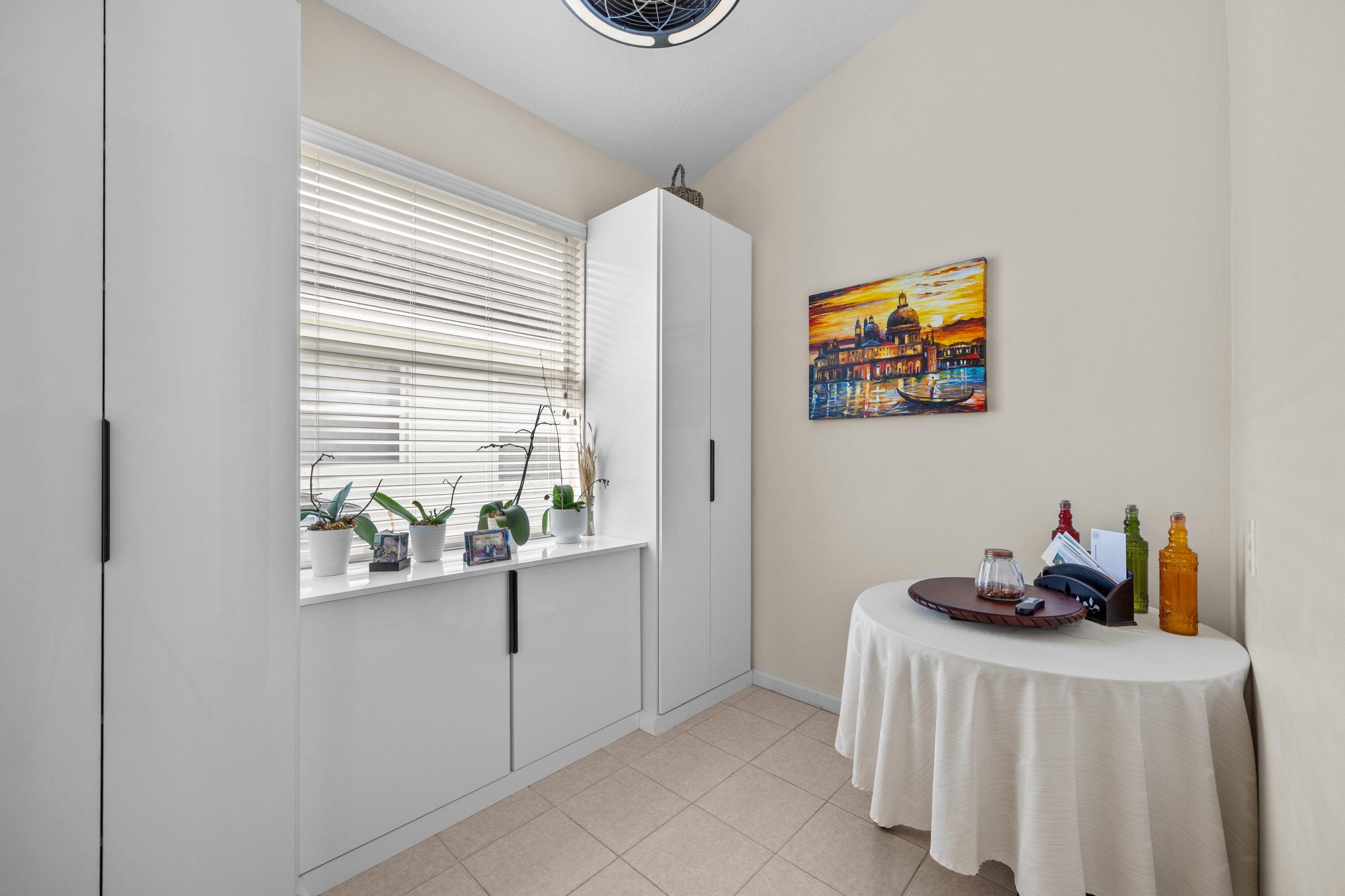 MAGNOLIA LAKES - Residential