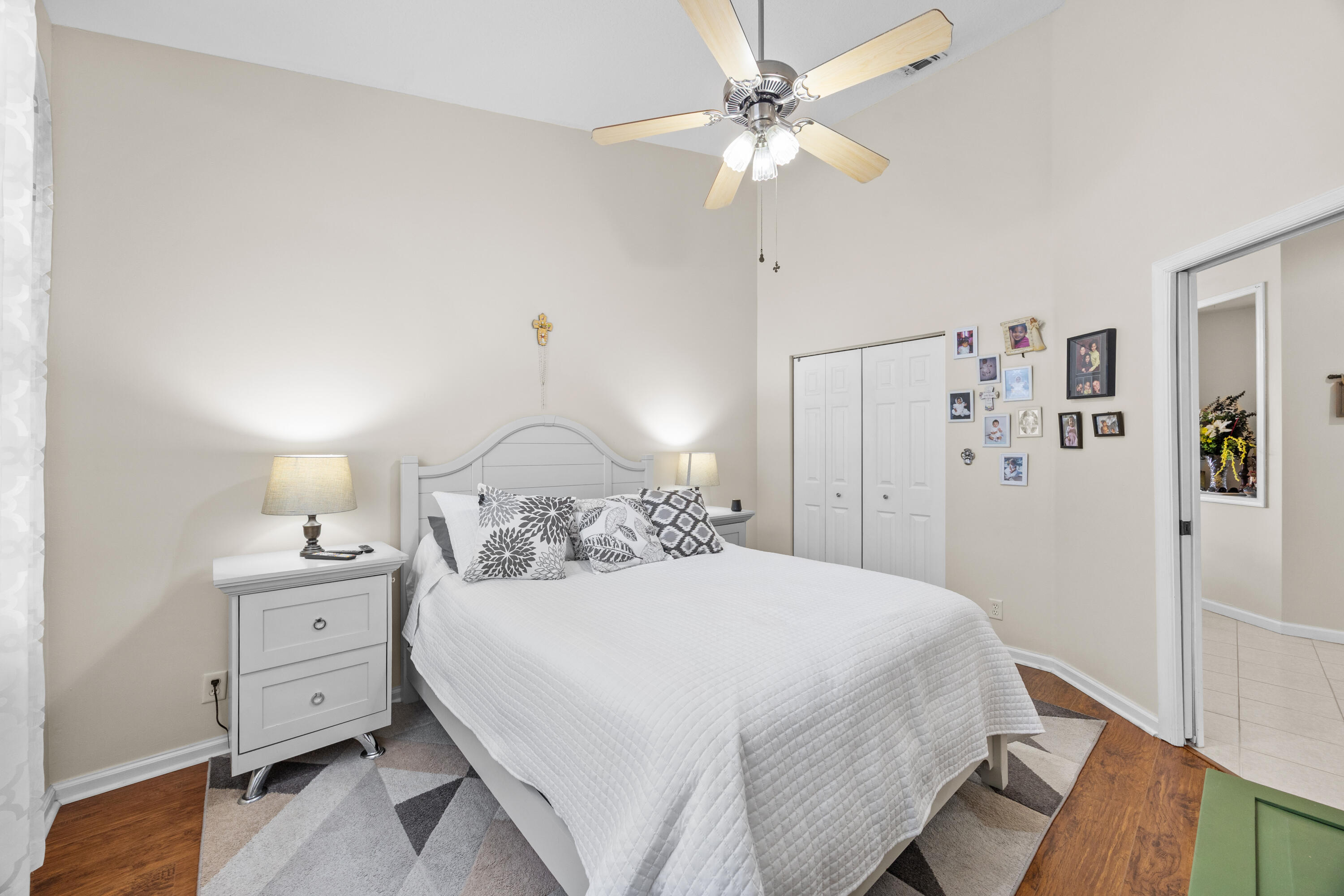 MAGNOLIA LAKES - Residential