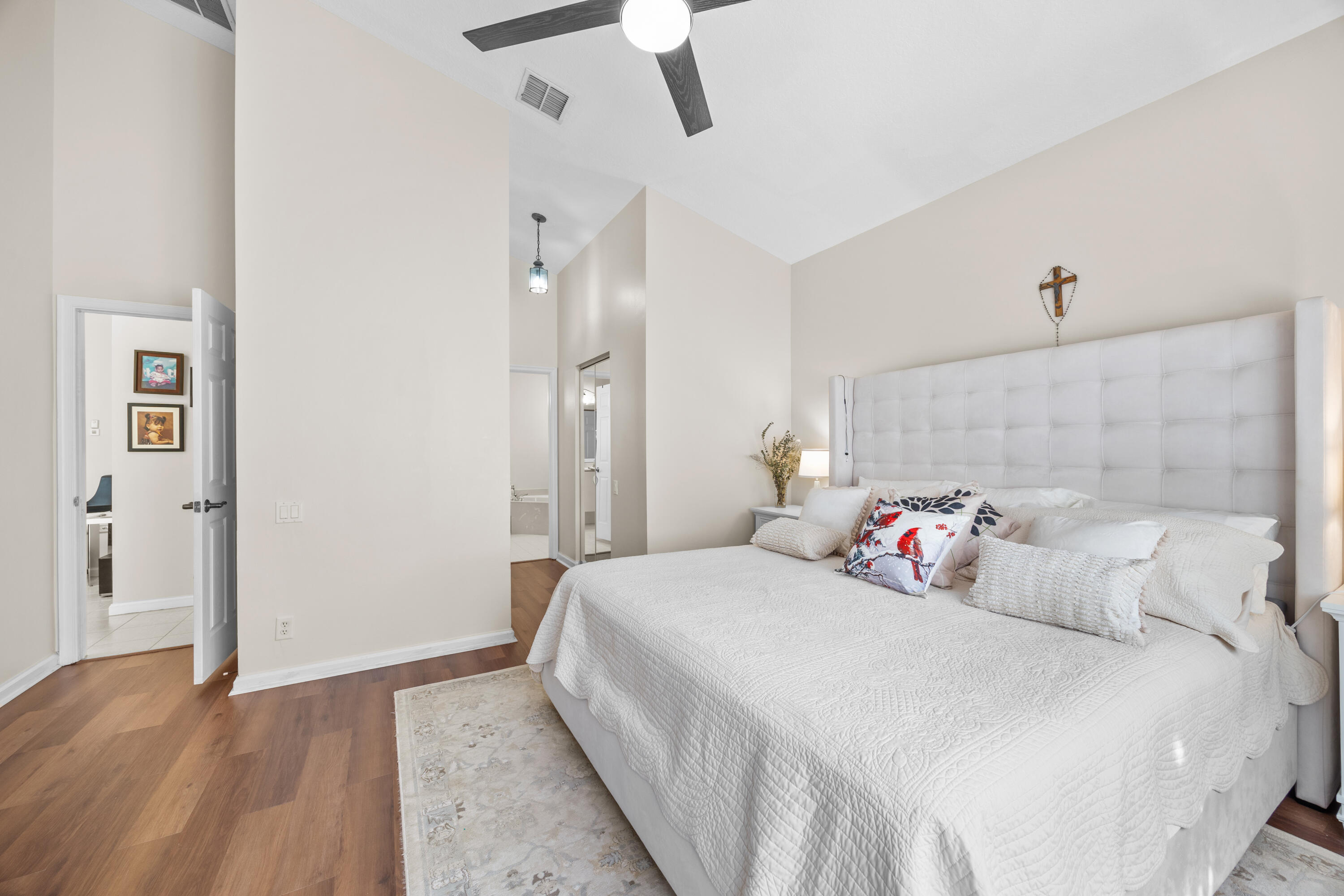 MAGNOLIA LAKES - Residential