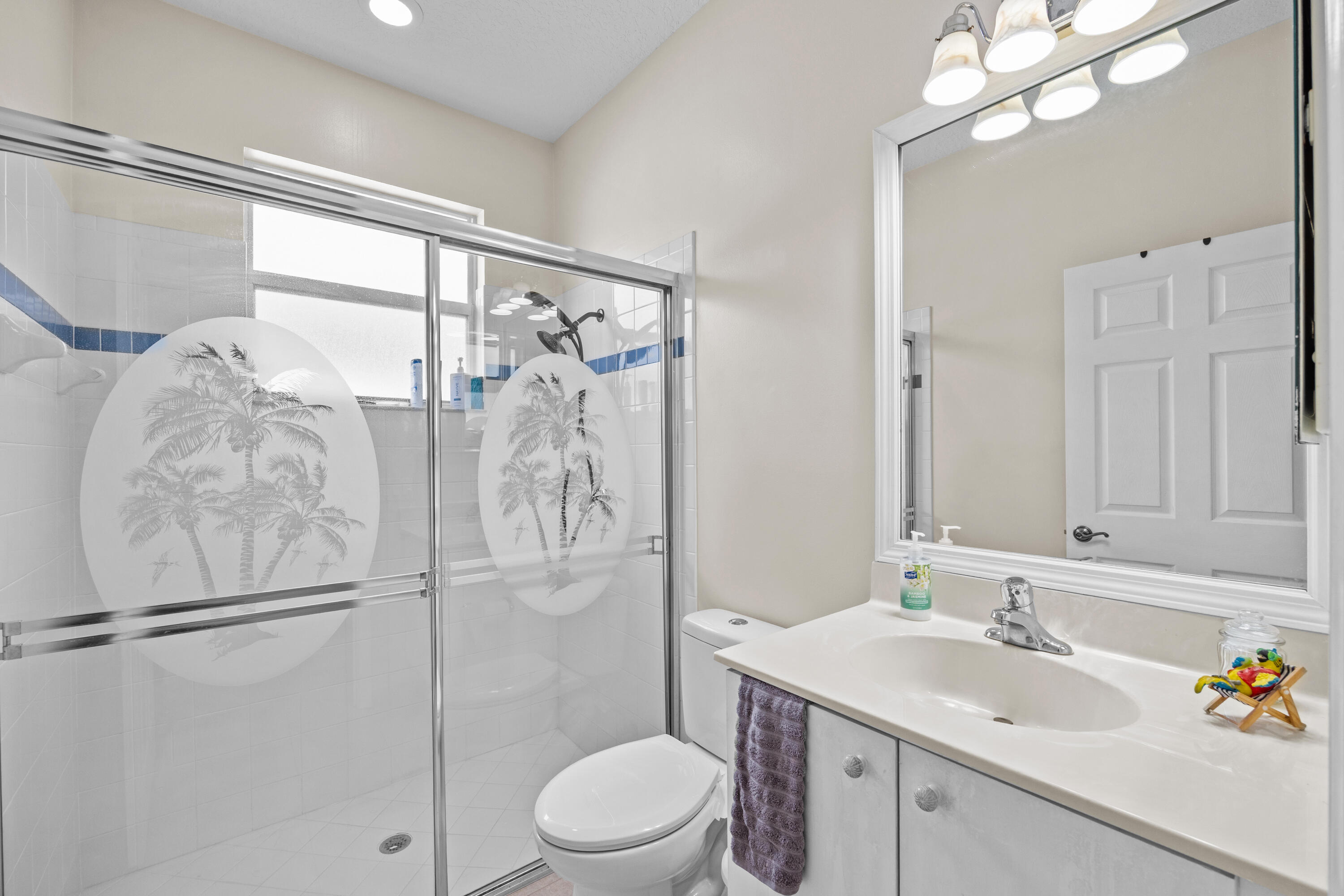 MAGNOLIA LAKES - Residential