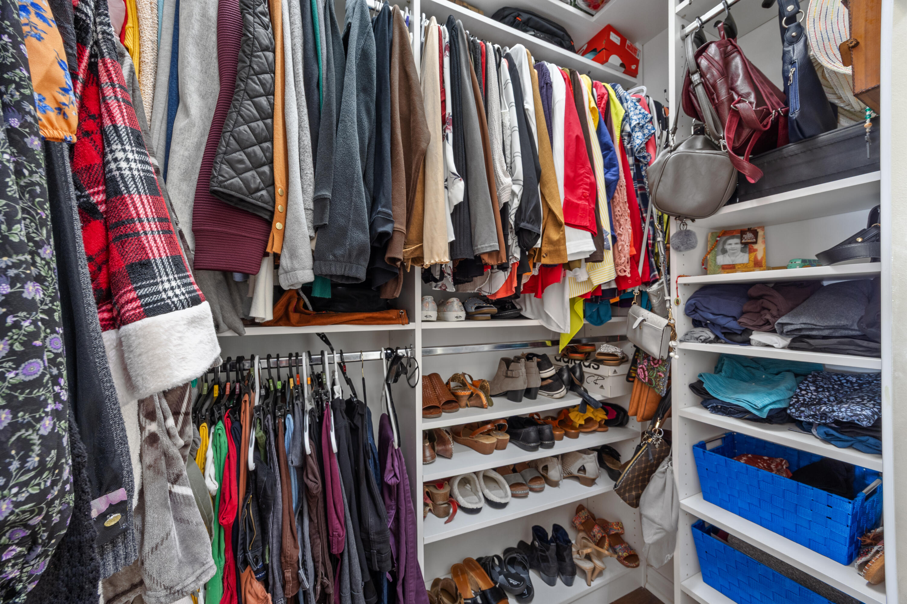 MAGNOLIA LAKES - Residential