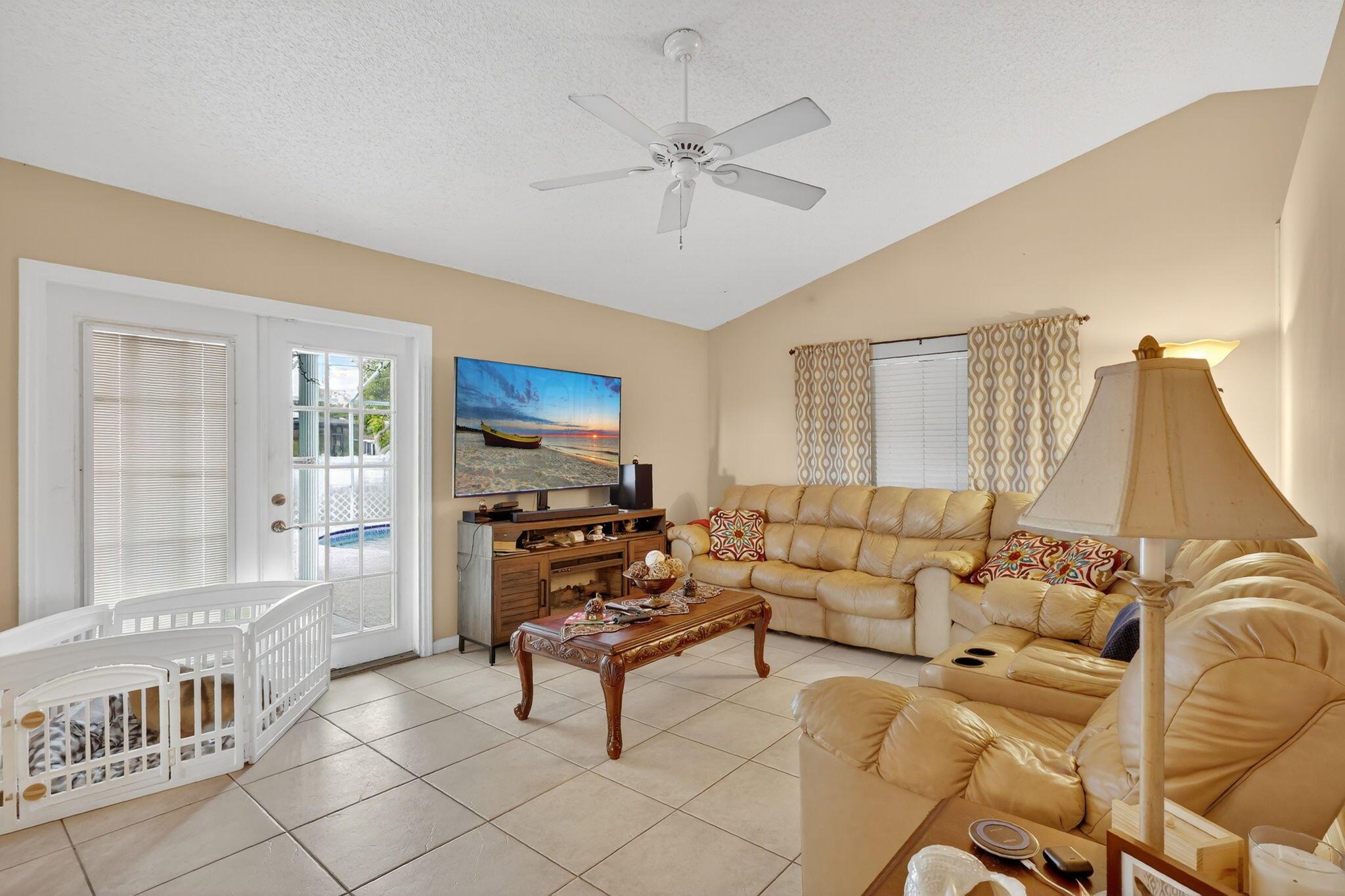 PORT ST LUCIE SECTION 12 - Residential