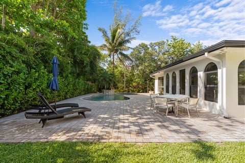 Tiny photo for 35 Anna Street, Ocean Ridge, FL 33435 (MLS # B26033525)