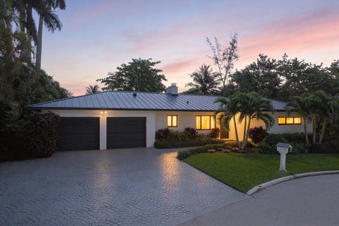 Tiny photo for 35 Anna Street, Ocean Ridge, FL 33435 (MLS # B26033525)