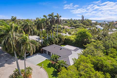 Tiny photo for 35 Anna Street, Ocean Ridge, FL 33435 (MLS # B26033525)