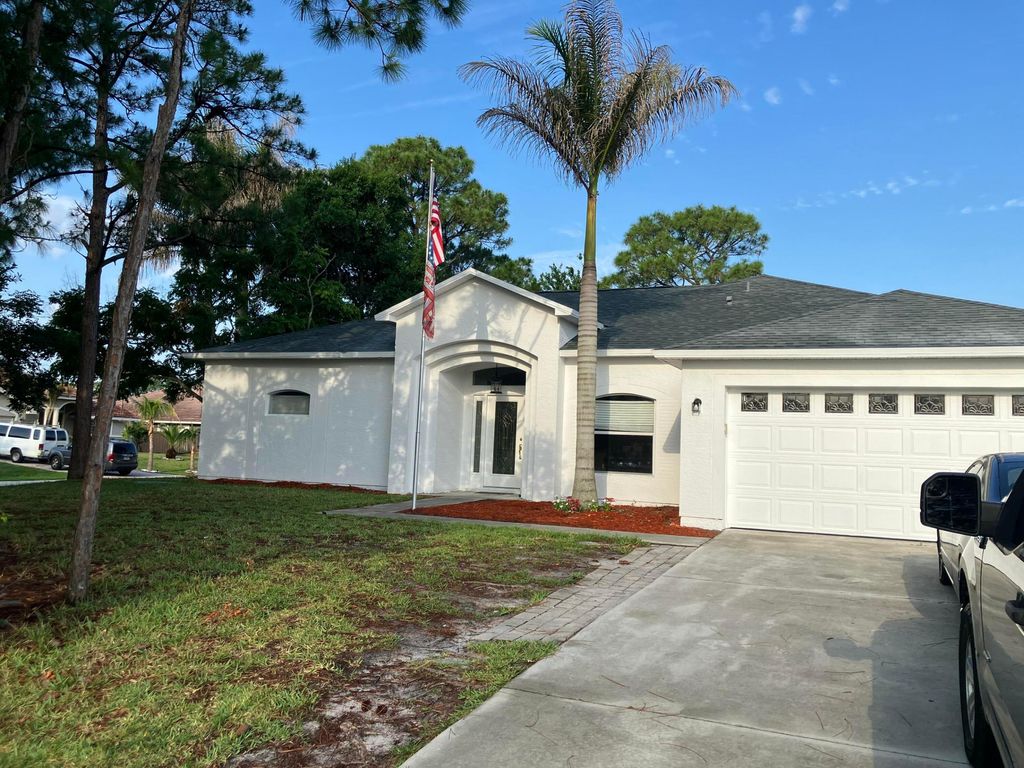 Photo of 4174 SW Daniff Street, Port Saint Lucie, FL 34953 (MLS # B26027771)