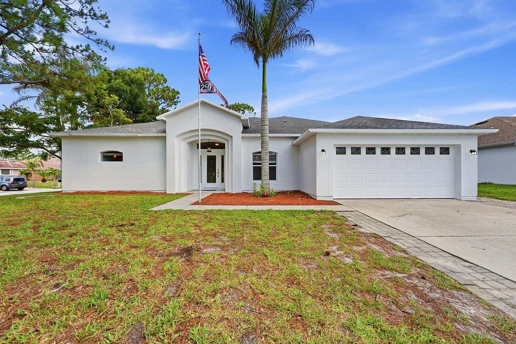 Photo of 4174 SW Daniff Street, Port Saint Lucie, FL 34953 (MLS # B26027771)
