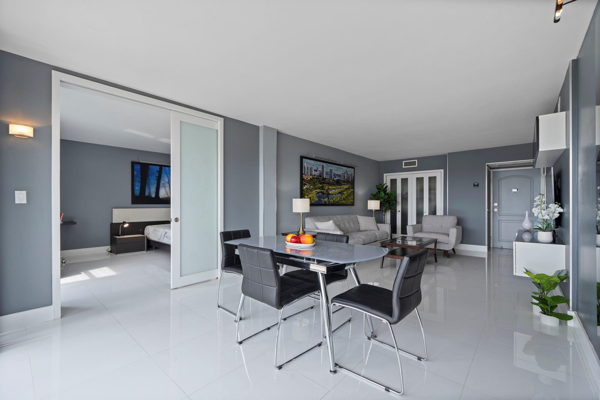 Eldorado Towers - Residential