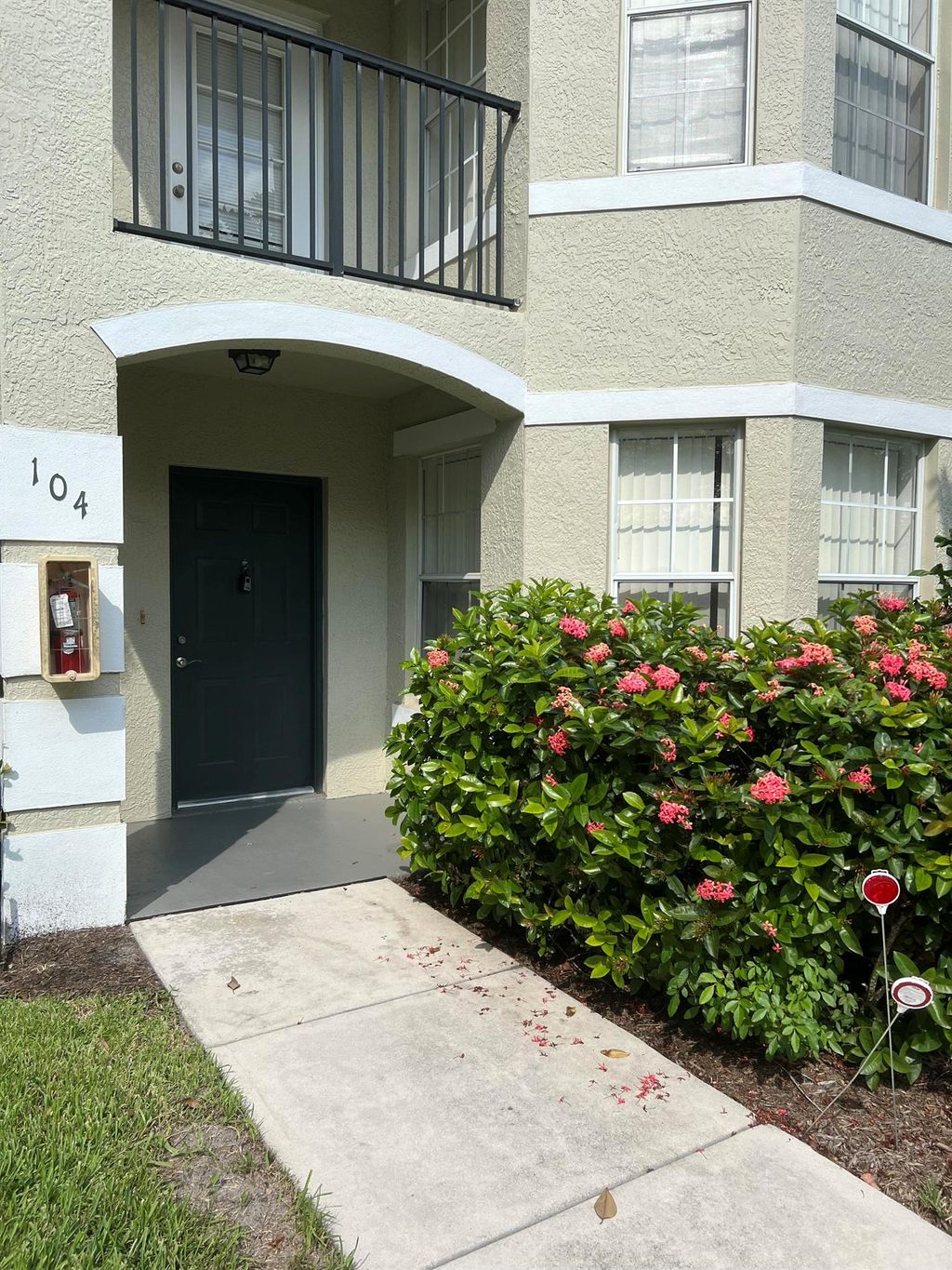Photo of 166 SW Peacock Boulevard #34104, Port St Lucie, FL 34986 (MLS # R10918689)