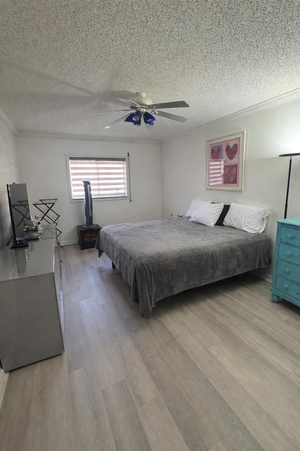 BARCELONA CONDO NORTH BLDG 500 - Residential