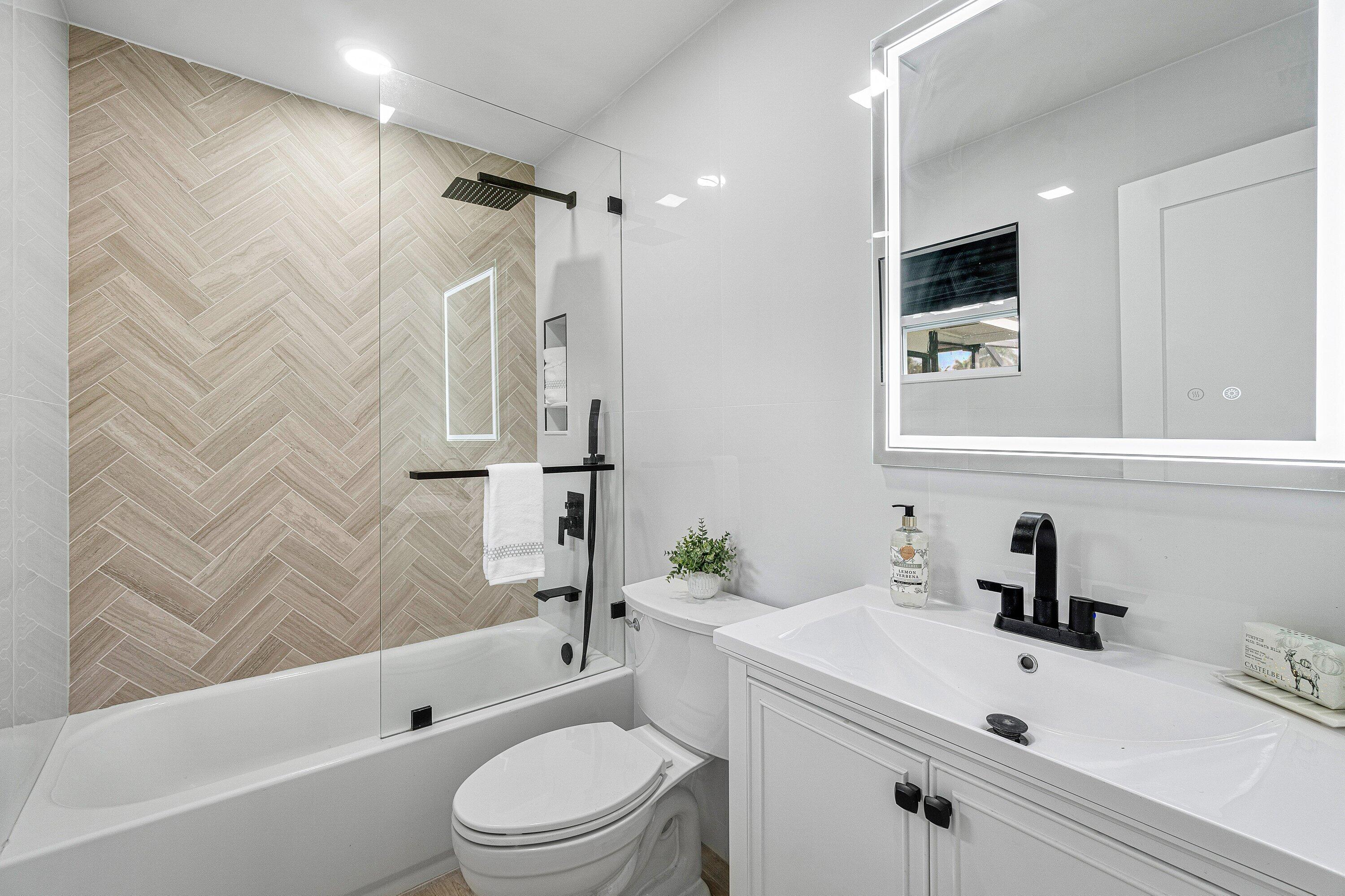 CHAPEL HILL - Residential