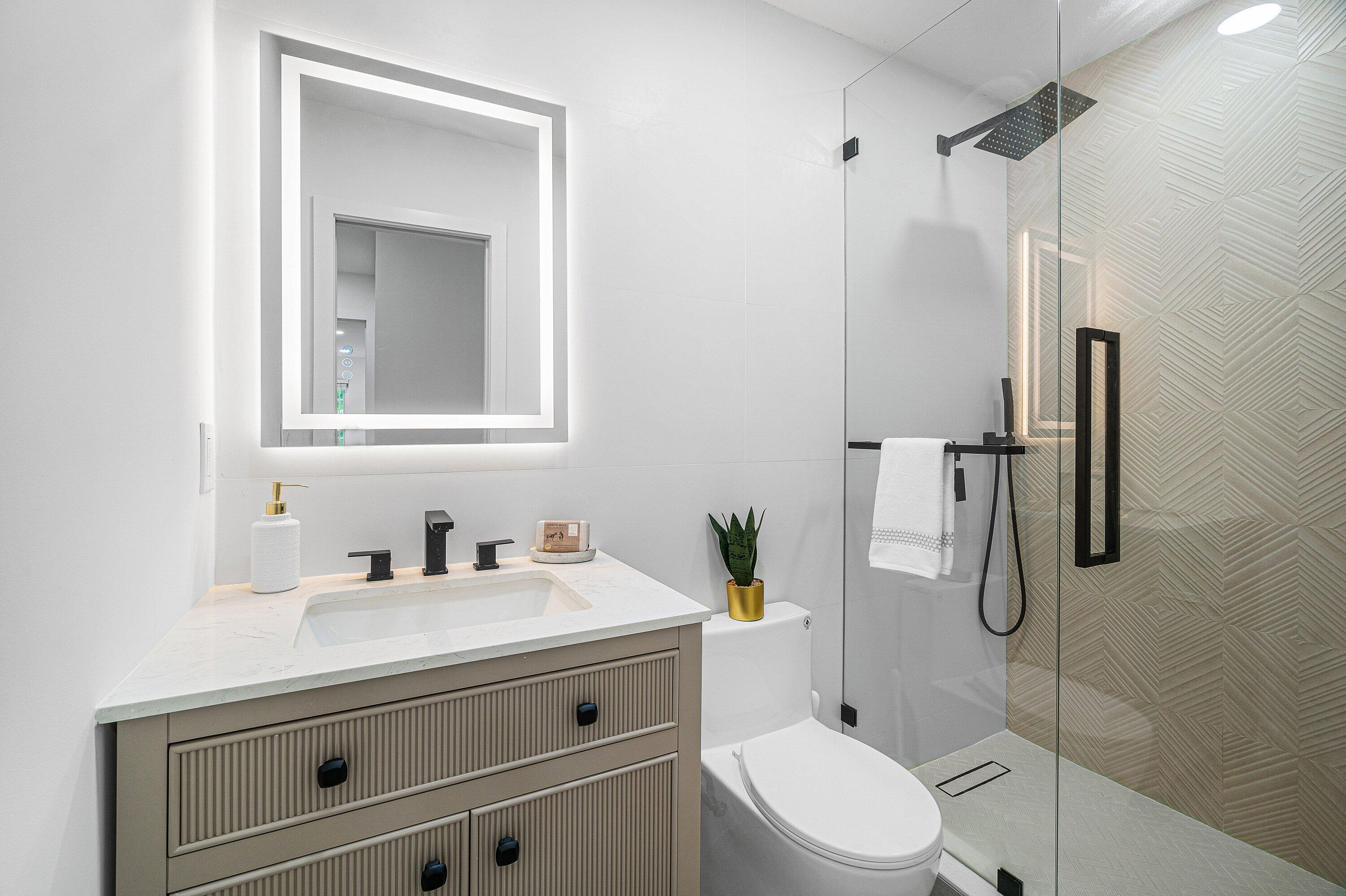 CHAPEL HILL - Residential