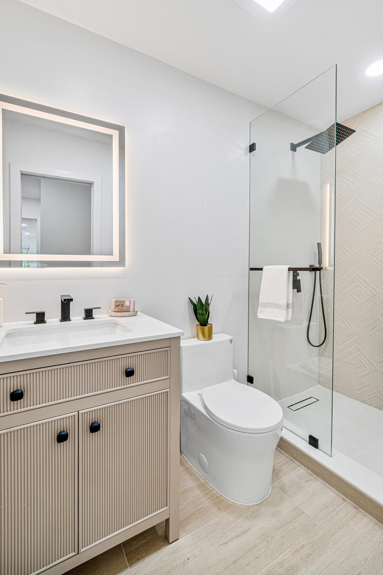 CHAPEL HILL - Residential