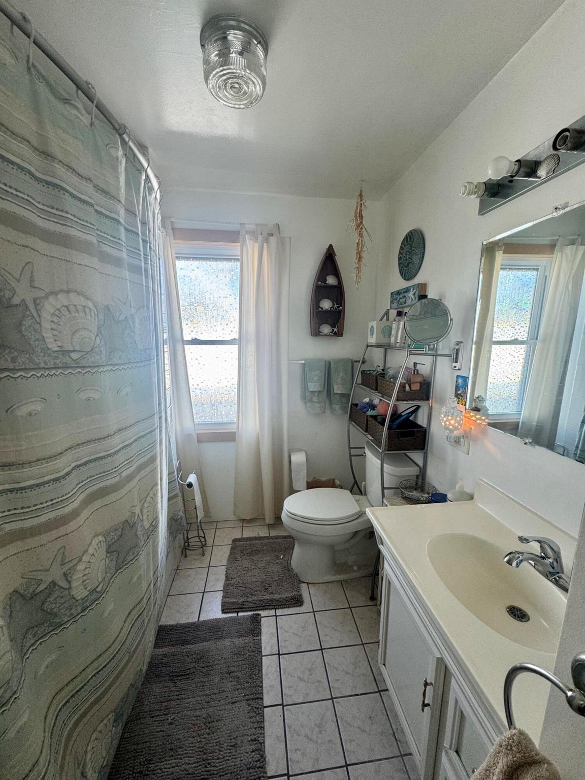 NORTH LAKE WORTH - Residential