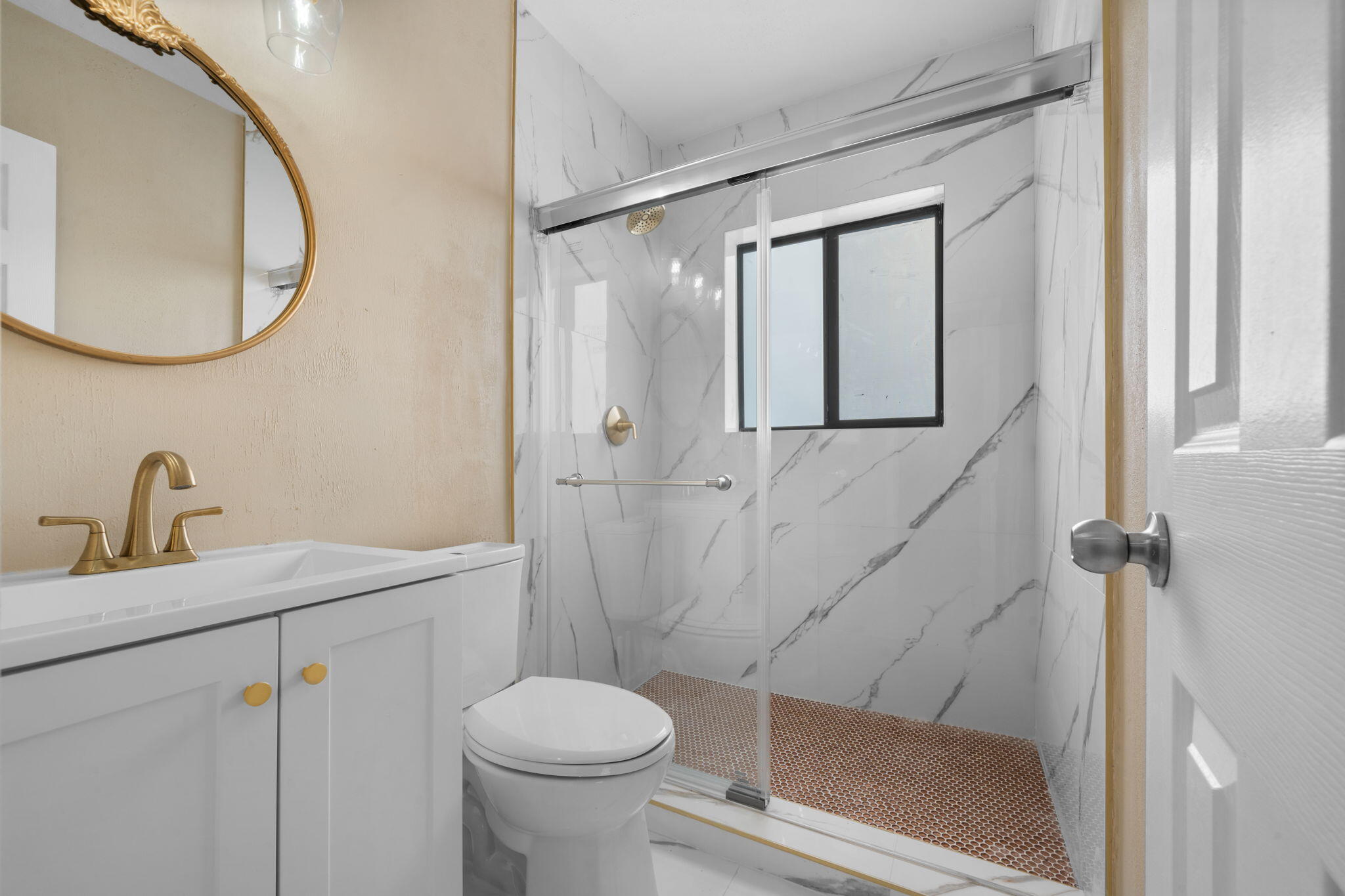 CRAVERO LAKE SHORE ESTATES 1ST ADDN - Residential Lease