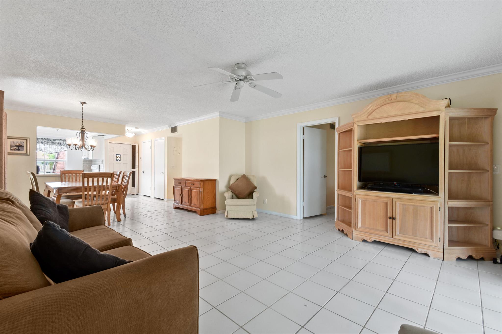 MERIDIAN PARK - Residential