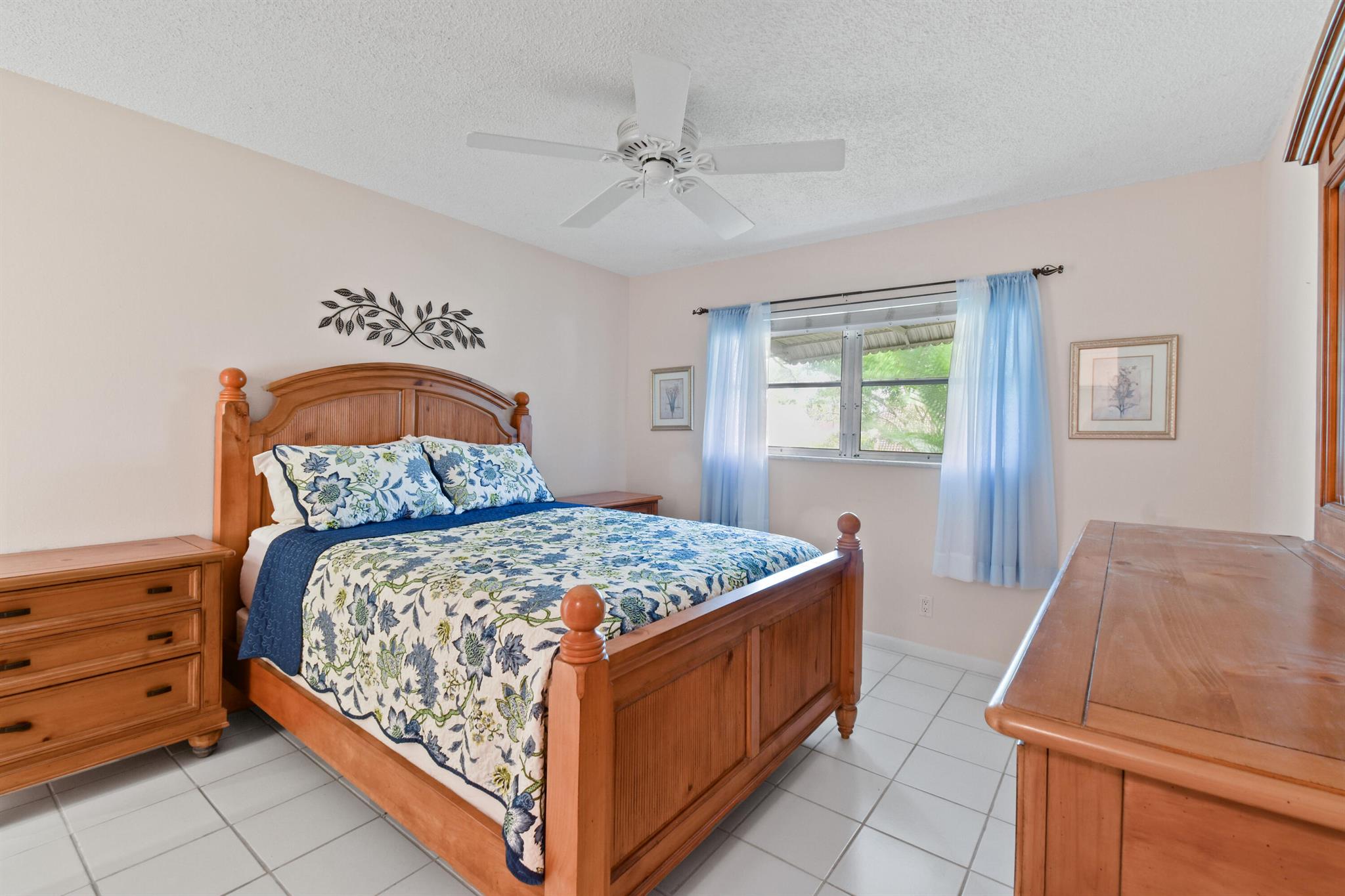 MERIDIAN PARK - Residential