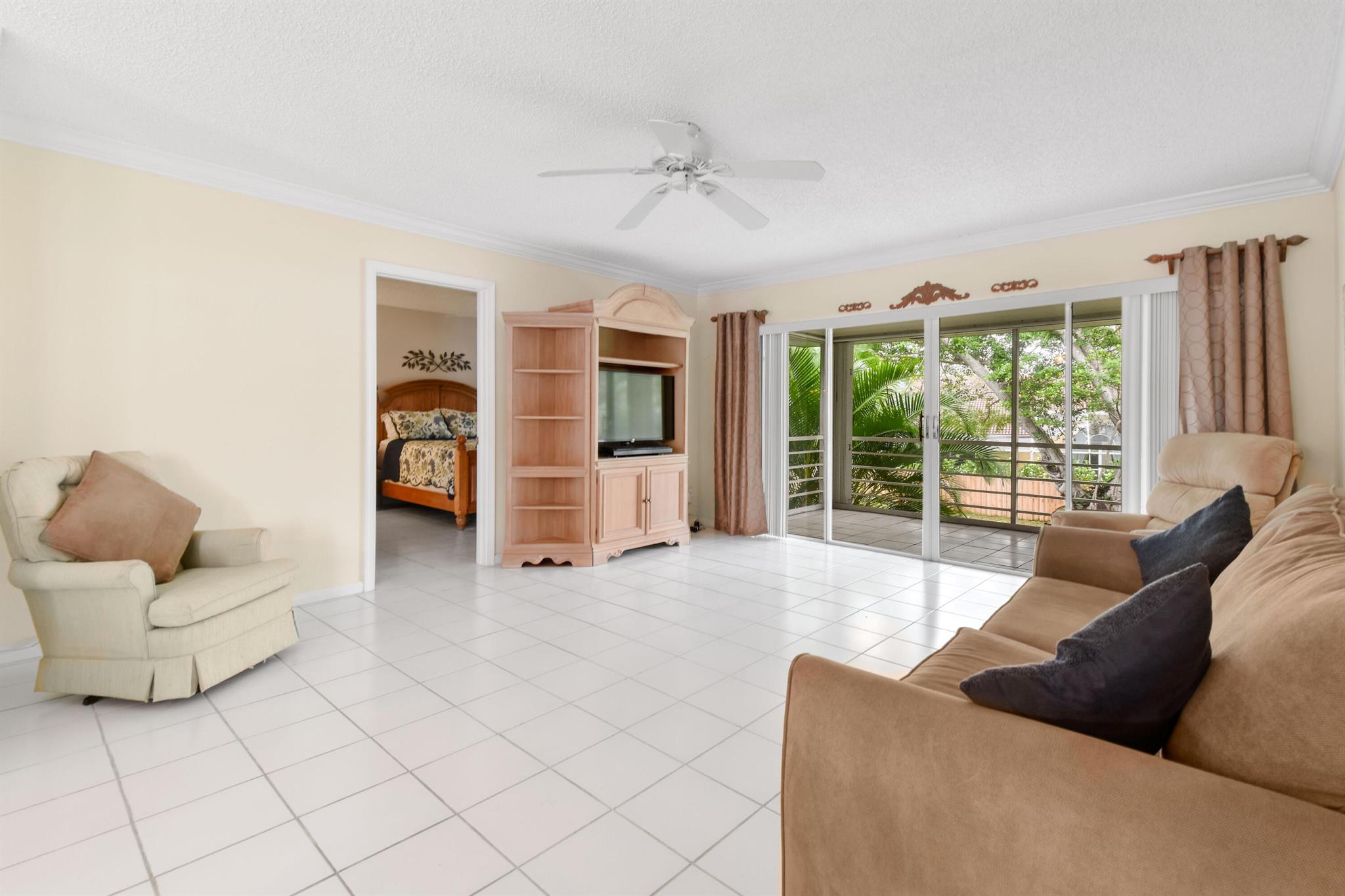 MERIDIAN PARK - Residential