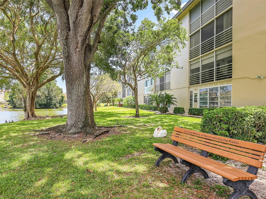 WYNMOOR VILLAGE - Residential