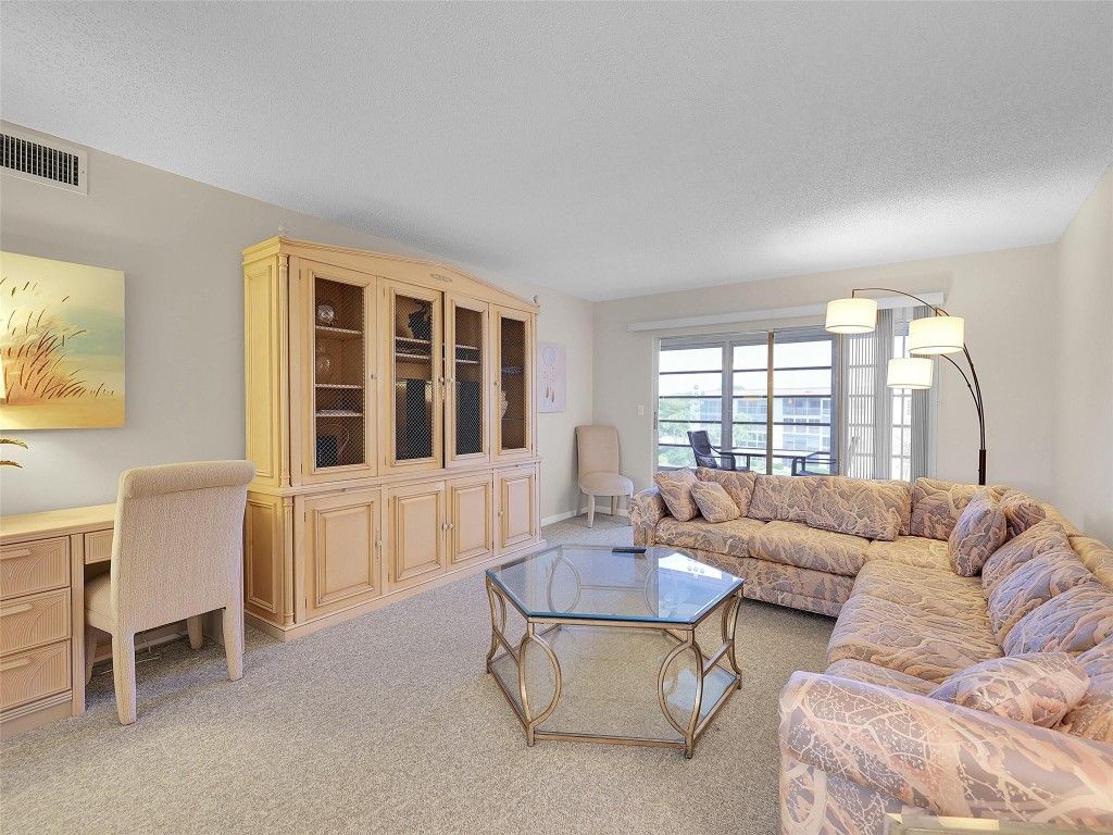 Photo of 3005 Portofino Isle #G4, Coconut Creek, FL 33066 (MLS # F10548113)