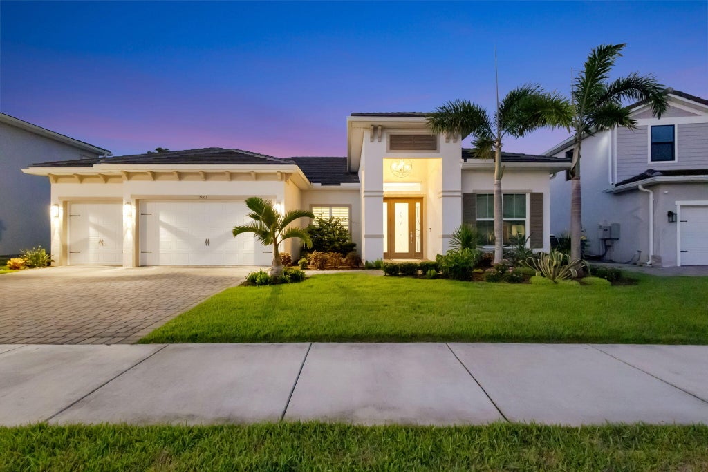 Photo of 5003 SW Winchester Drive, Stuart, FL 34997 (MLS # B26076039)