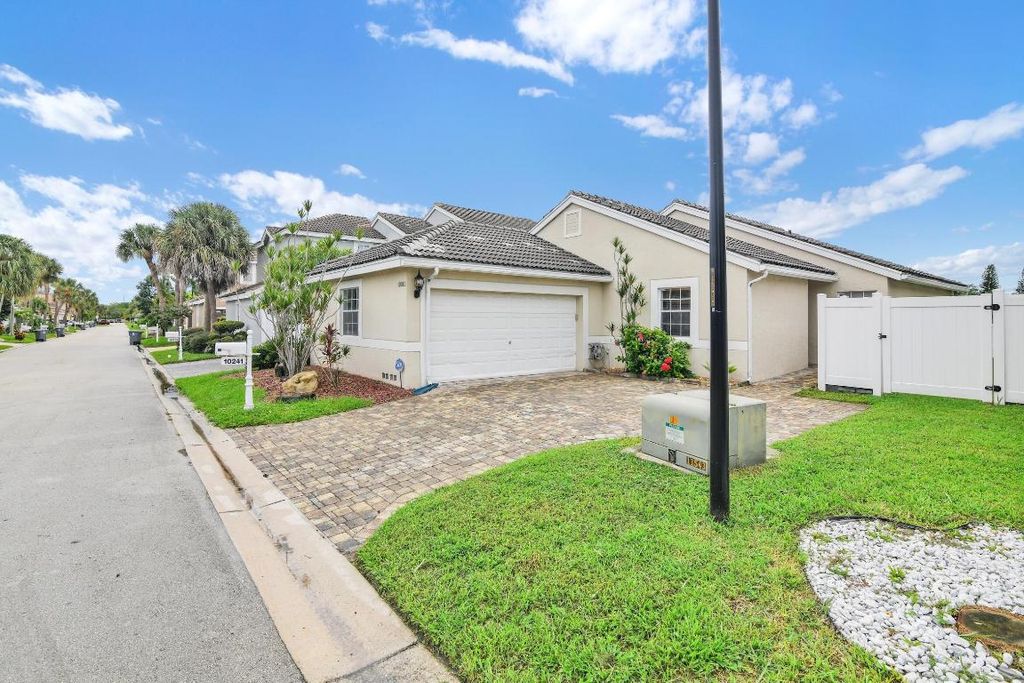 Photo of 10241 Fanfare Dr, Boca Raton, FL 33428 (MLS # R11123870)