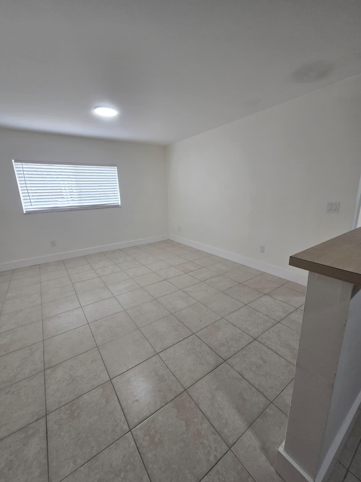 LAKEWOOD AT EMERALD HILLS CONDO - Residential Lease