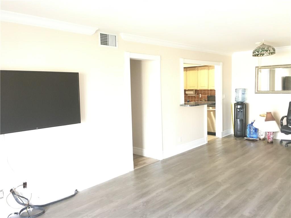 CYPRESS CLUB - Residential