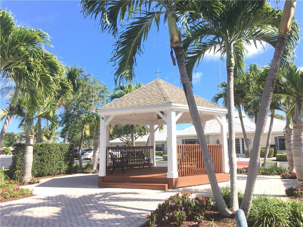 CYPRESS CLUB - Residential
