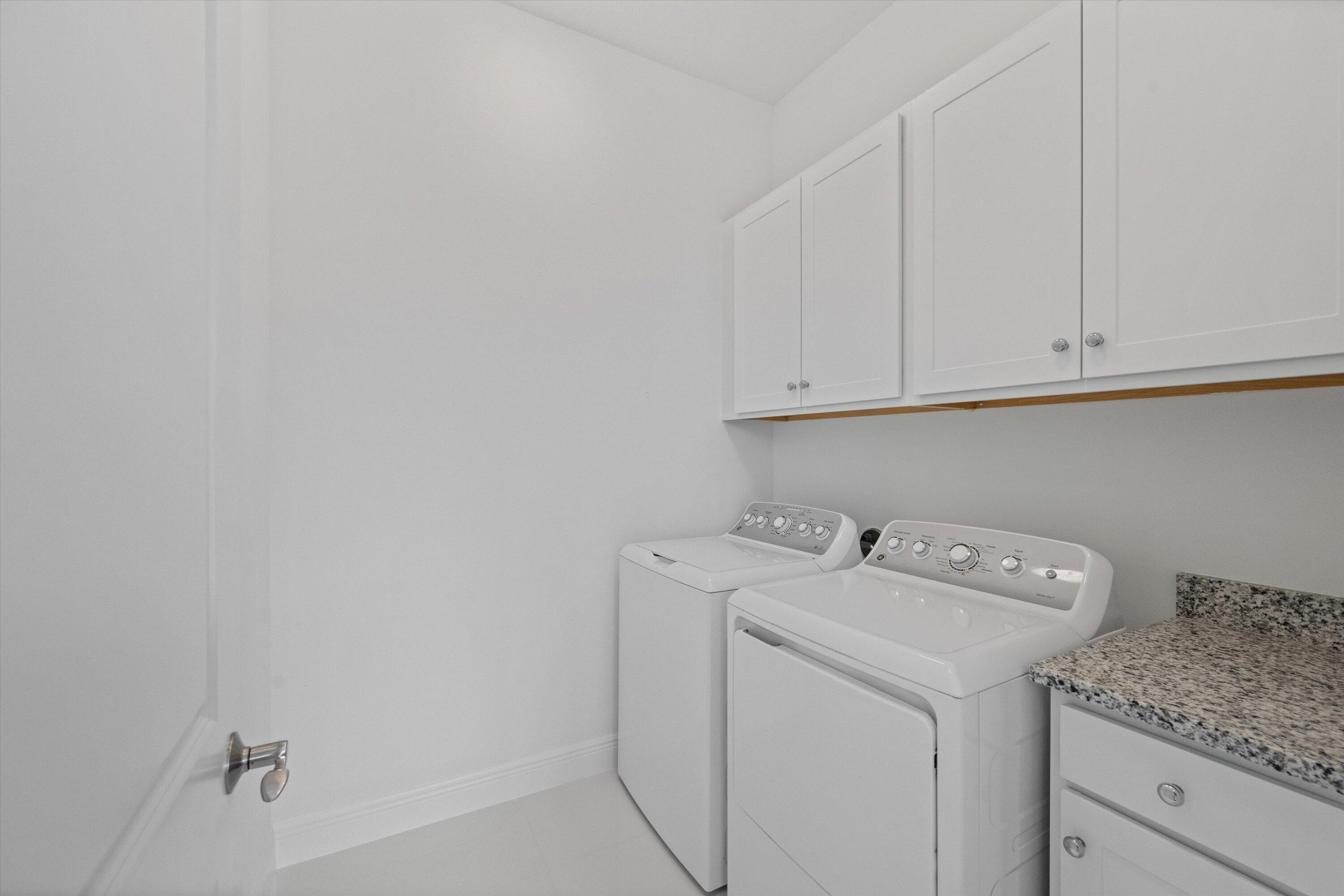 CRESSWIND PALM BEACH PHASE 3 - Residential