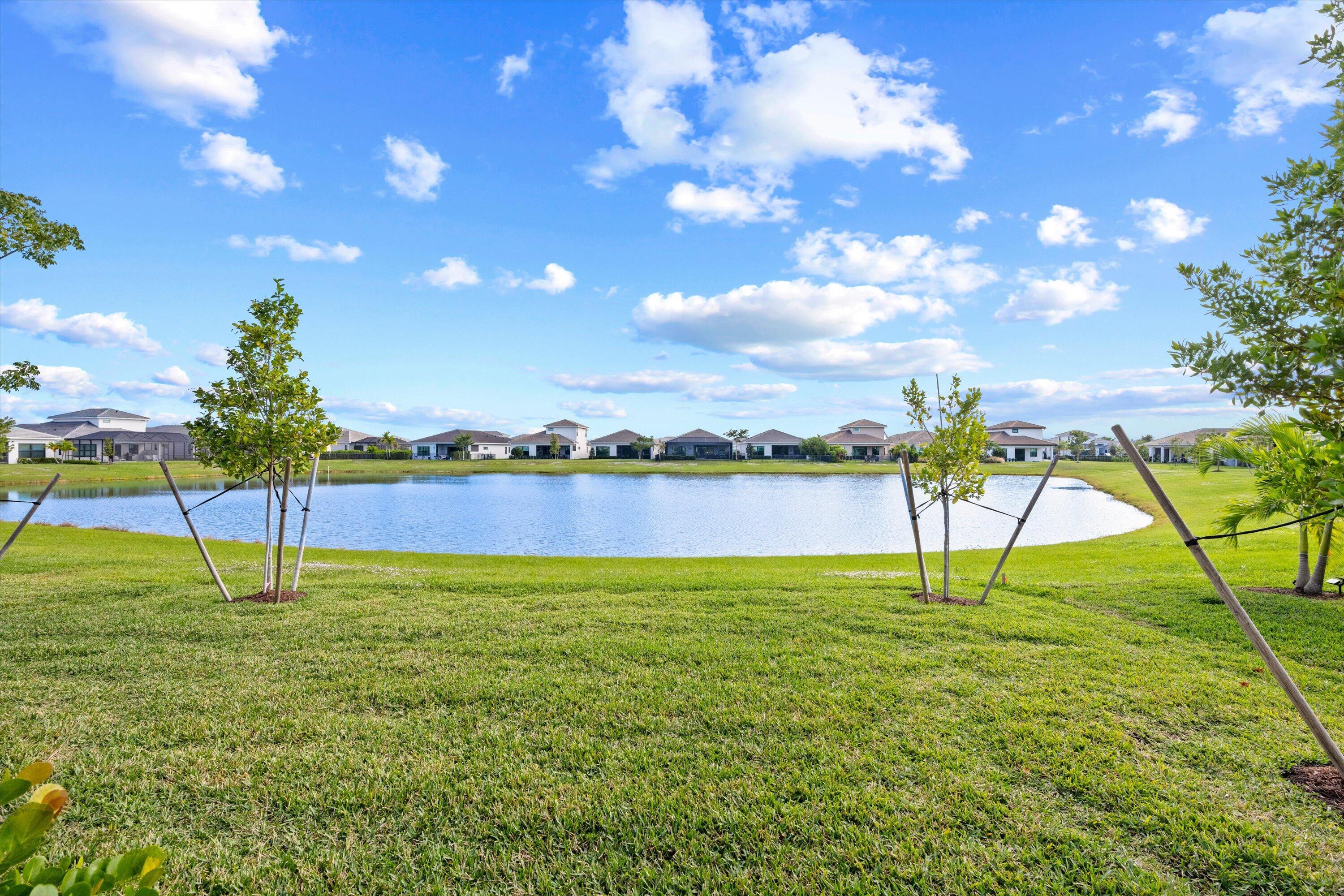 CRESSWIND PALM BEACH PHASE 3 - Residential