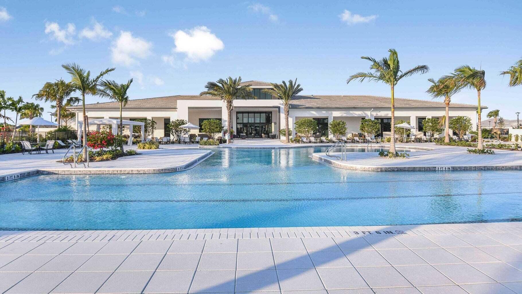 CRESSWIND PALM BEACH PHASE 3 - Residential