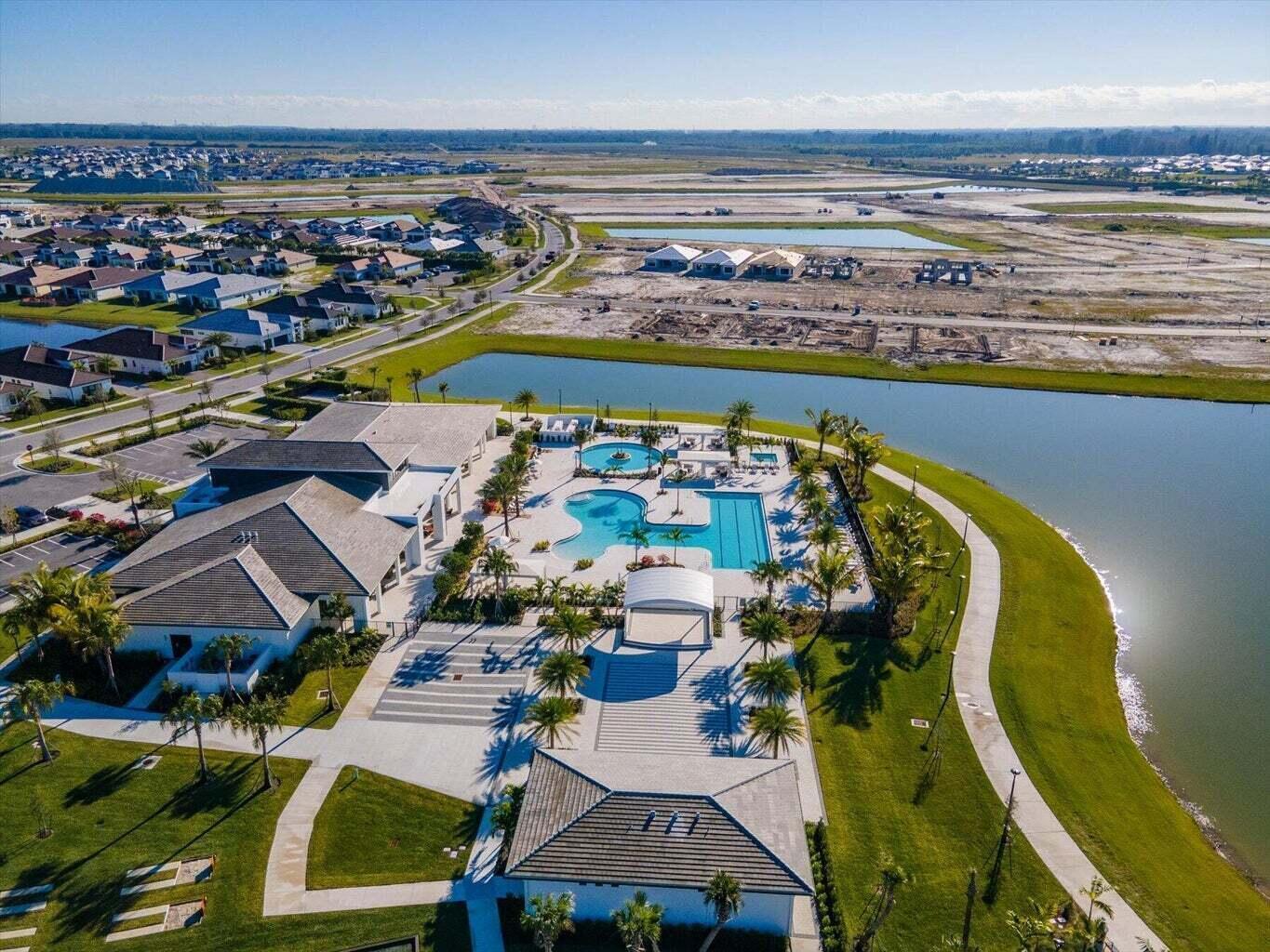 CRESSWIND PALM BEACH PHASE 3 - Residential