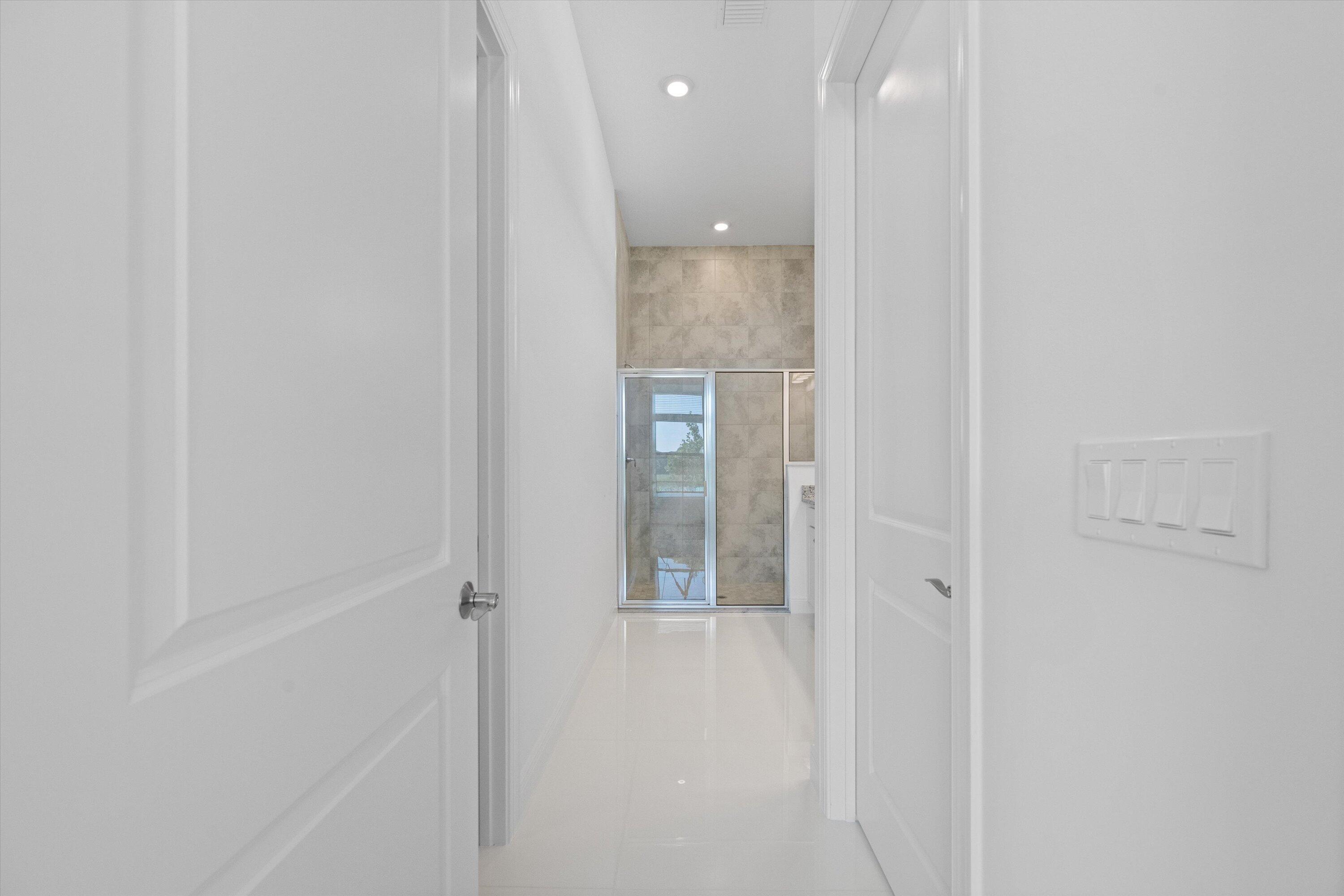 CRESSWIND PALM BEACH PHASE 3 - Residential