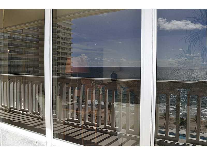 PLAZA EAST - Residential