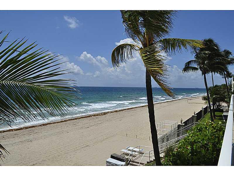 PLAZA EAST - Residential