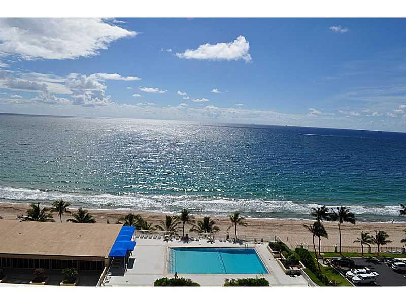 PLAZA EAST - Residential