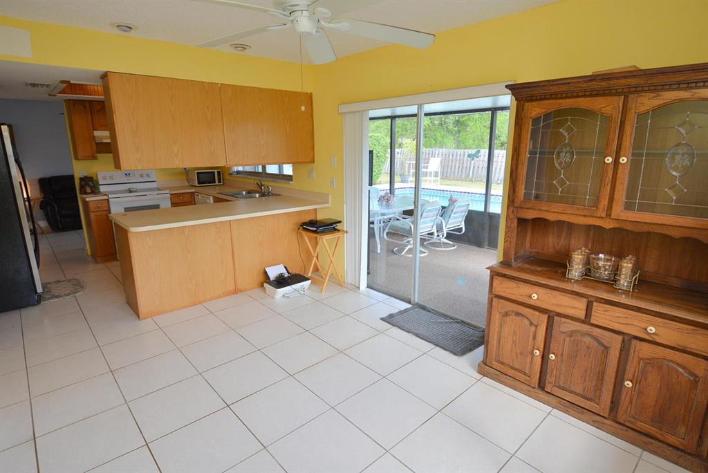 PORT ST LUCIE FLORESTA PI - Residential Lease