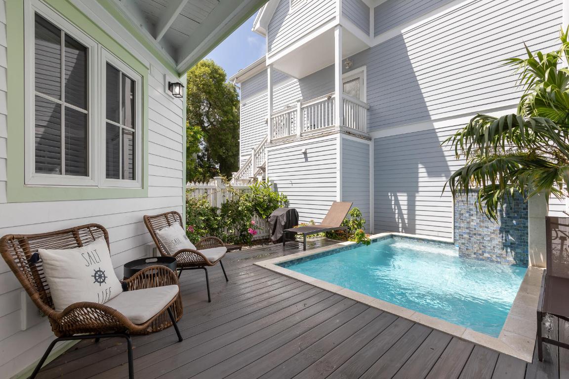 ECHO GARDENS - Residential