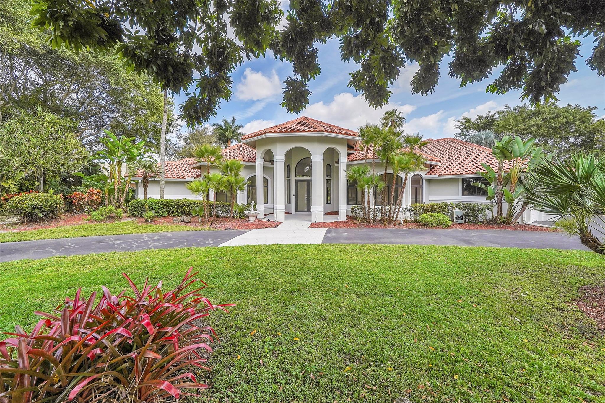 7685 NW 47th Dr