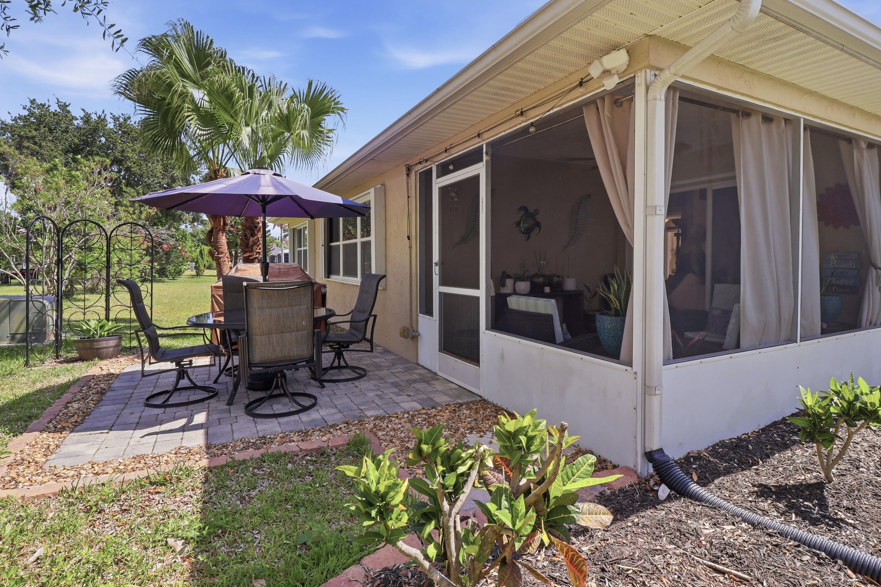 SPANISH LAKES FAIRWAYS NE PHASE - Residential