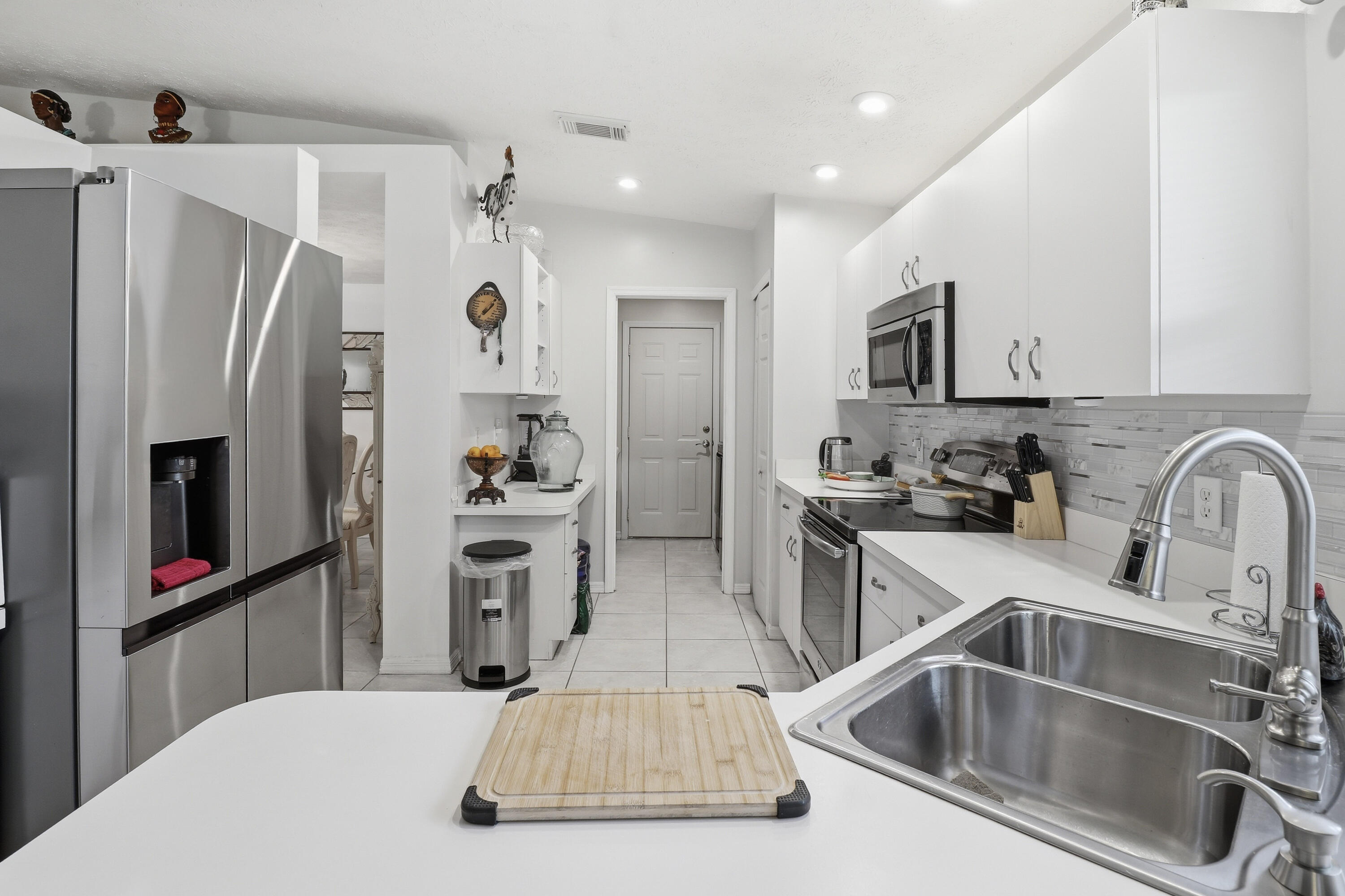 SPANISH LAKES FAIRWAYS NE PHASE - Residential