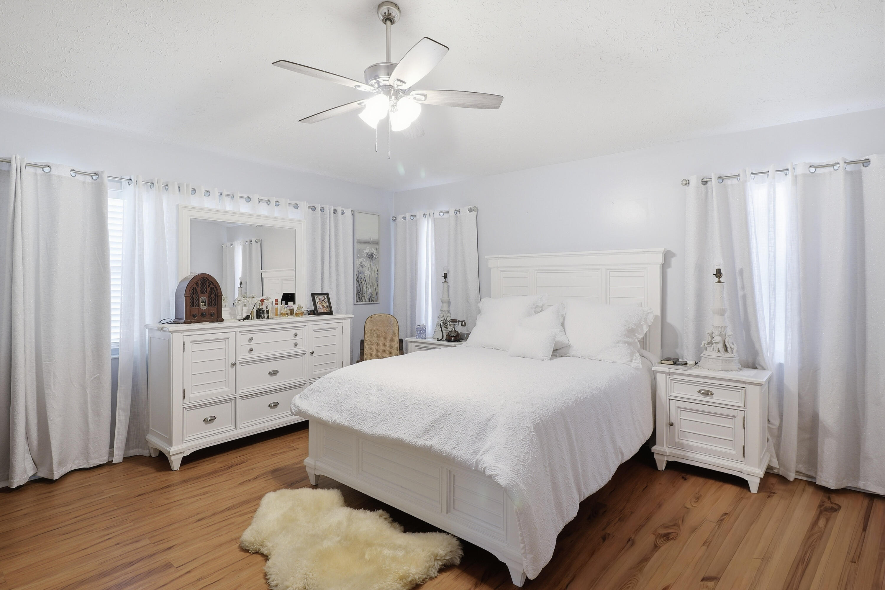 SPANISH LAKES FAIRWAYS NE PHASE - Residential