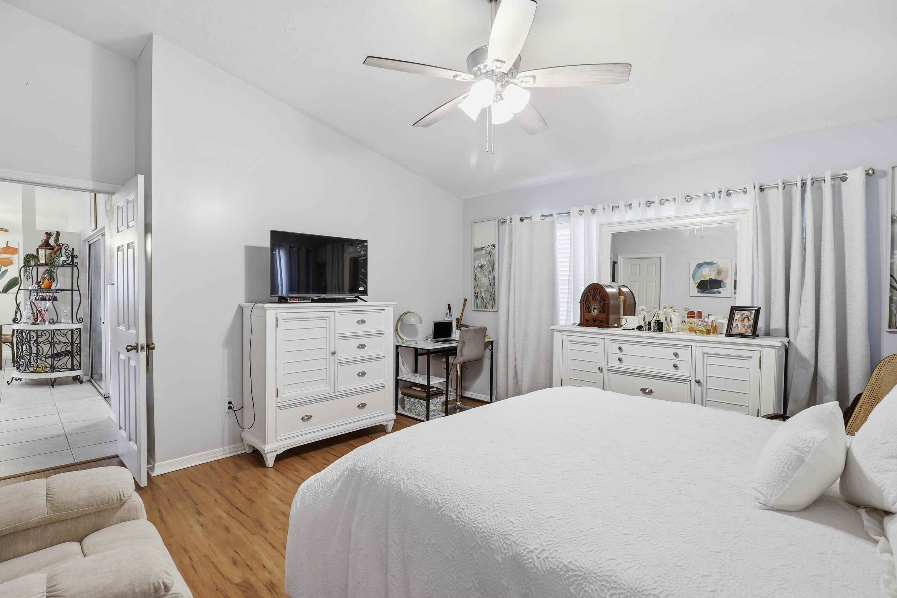 SPANISH LAKES FAIRWAYS NE PHASE - Residential