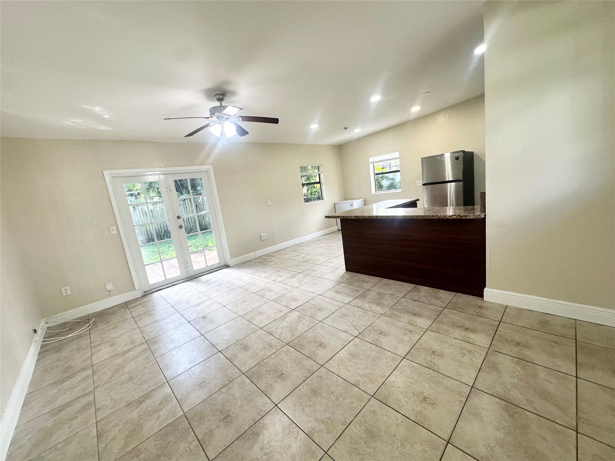 260 NW 106th St