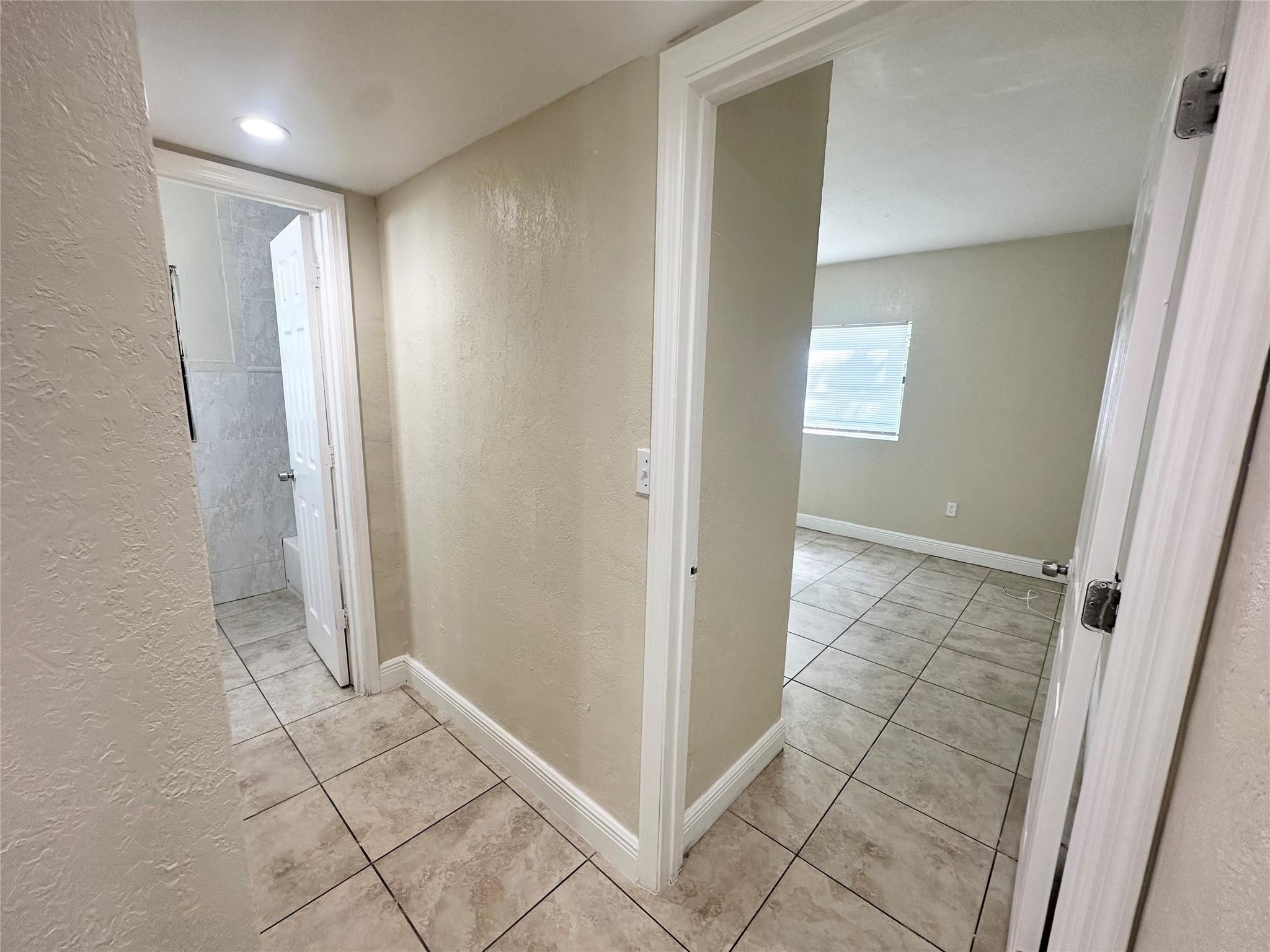 WEST MIAMI SHORES SEC B - Residential Lease