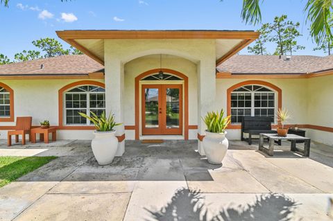 A home in Loxahatchee