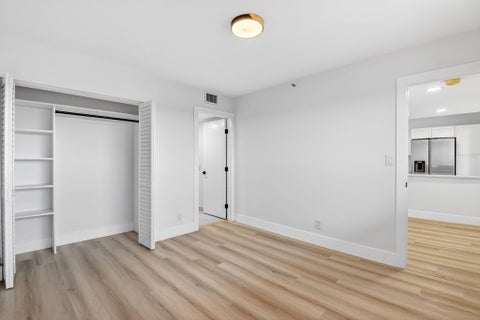 Tiny photo for 6866 Huntington Lane #707, Delray Beach, FL 33446 (MLS # B26021559)