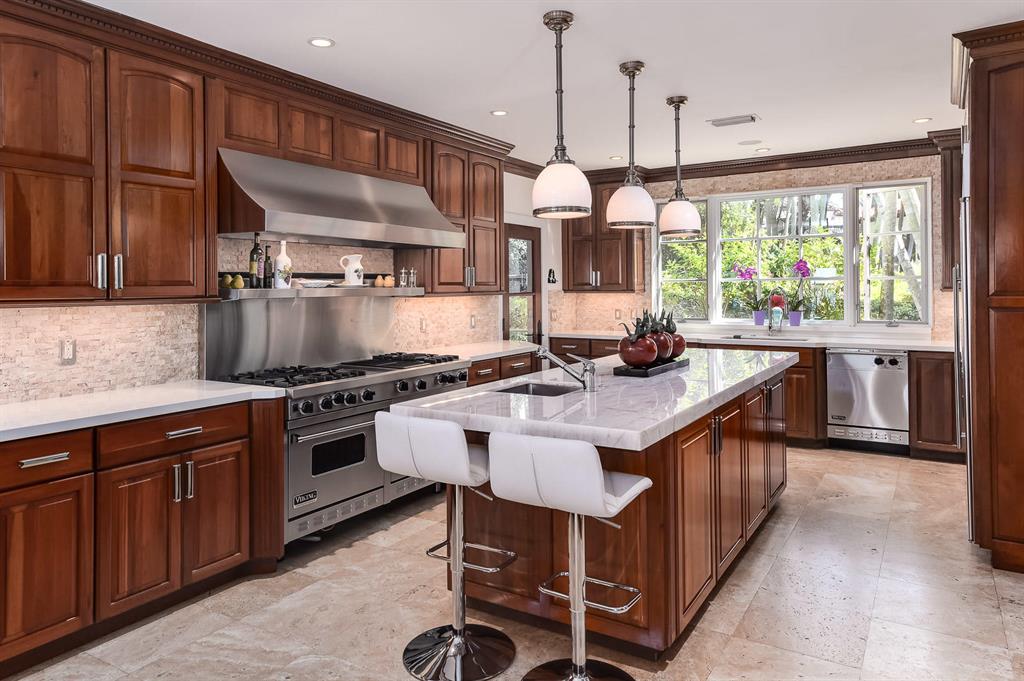 ESPLANADE ESTATES - Residential