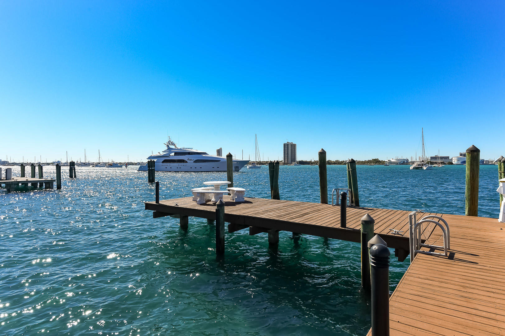 ESPLANADE ESTATES - Residential